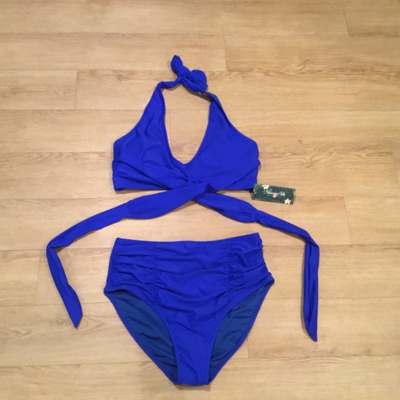 Women’s Tummy Control High Waisted Halter Bikini Set - Picture 6 of 8